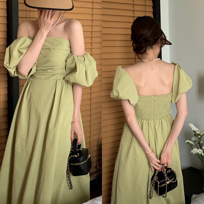 Actual shot of French-style one-shoulder tube top pleated puff sleeve two-wear mid-length dress with waist and slimming