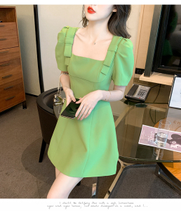 PS58445# 高级感绿色方领连衣裙女新款小个子收腰显瘦气质a字短裙夏季