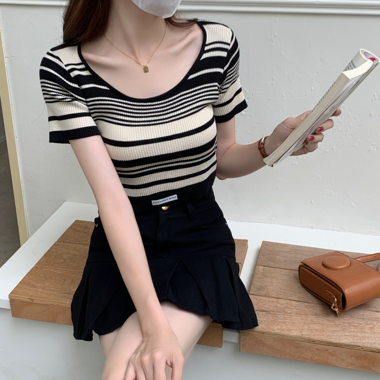 Large fat mm American Vintage stripe knitted T-shirt women's summer design sense thin slim short top