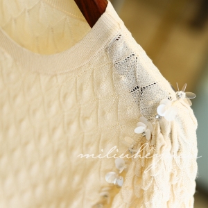 KM17822#夏季新款精致小细节浮雕肌理菠萝纹亮片钉珠短袖针织衫女夏