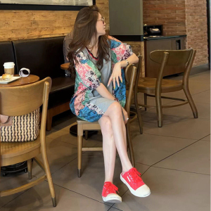 PS40512# 新款时尚气质达大码女装韩版宽松显瘦连衣裙设计感小众 服装批发服饰直播货源