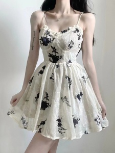 RM5781#夏装法式小众茶歇桔梗初恋碎花吊带短裙子高级感性感辣妹连衣裙女