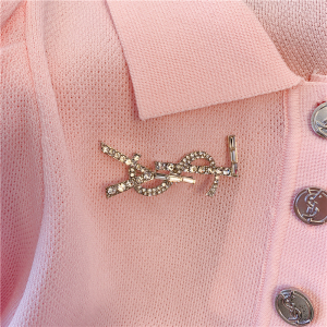PS49659# 新款粉色POLO领短袖针织上衣女韩版泡泡袖冰丝配胸针 服装批发女装直播货源