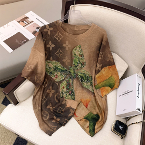 RM5204#夏季2023新款蝴蝶烫钻印花短袖薄款针织衫设计感复古大码上衣