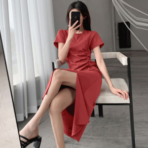 KM17603#新款女装高级感开叉连衣裙气质遮肚显瘦收腰长裙