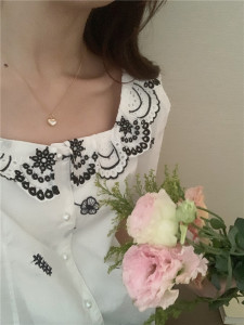 PS46305# 韩版精美刺绣荷叶边短袖衬衫 服装批发女装直播货源