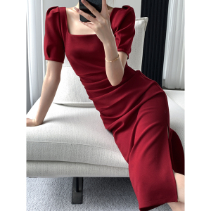 TR19374# 红色连衣裙女夏季新款方领高级感收腰显瘦法式订婚裙 服装批发女装服饰货源