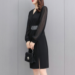 KM19201#赫本风法式连衣裙春装2022新款女修身高端气质洋气黑色裙子早秋