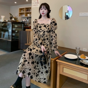 RM61#植绒泡泡袖连衣裙赫本风法式高级感设计感长裙M-4XL200斤