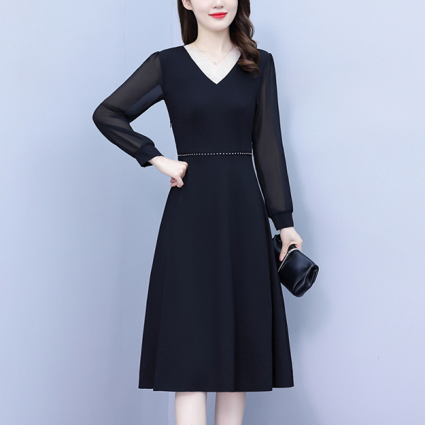 KM30377#大码女连衣裙 时尚长袖气质洋气黑色中长款遮肚显瘦A字裙