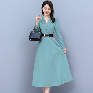 KM22351#西装领重工钉珠长袖风衣连衣裙2022新款韩版修身女装