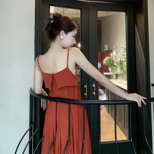 PS46380# 法式复古红色吊带长裙细肩带连衣裙小众设计大摆长裙夏 服装批发女装直播货源