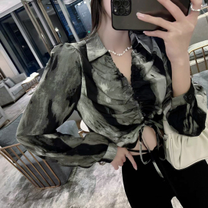 PS46951# 初秋新款韩版性感V领拼色长袖衬衣女士抽绳短款翻领上衣