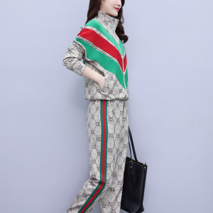 KM26443#大码女装2022年秋季新款时尚休闲运动套装印花立领洋气显瘦两件套