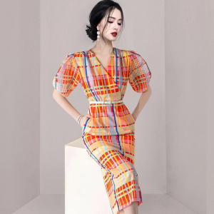 KM21221#韩版时尚复古格子气质收腰显瘦V领包臀连衣裙