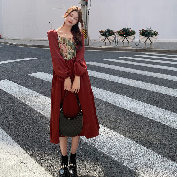 KM22391#新款韩版法式洋气轻奢小众设计感碎花长袖连衣裙