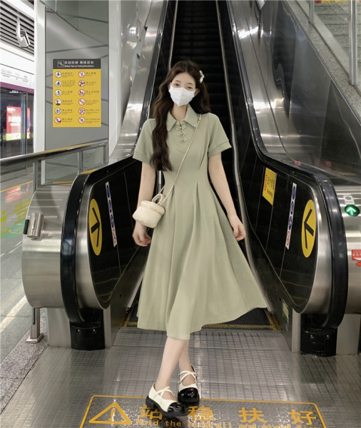 KM21604#赫本新中式盘扣POLO领收腰黑色长裙 复古气质休闲连衣裙