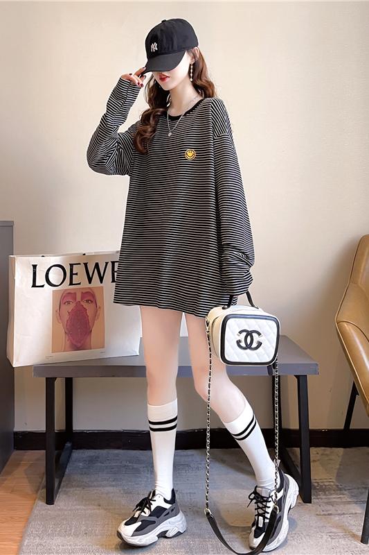 Real shot 2024 spring Korean style loose striped smiley face embroidered mid-length plus size women's long-sleeved T-shirt for women