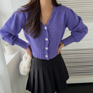KM26164#花边v领毛衣网红镂空针织开衫外穿紫色长袖短款上衣女