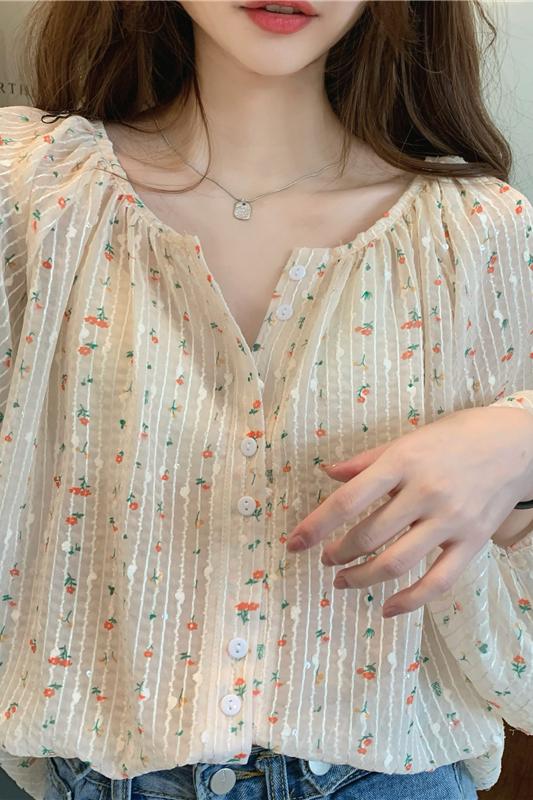 Real shot!  Spring and summer design stitching sequined floral shirt women's Korean style loose single-breasted long-sleeved top