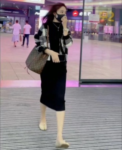 PS63939# 黑白格毛衣开衫外套+高领针织衫+黑色半身裙三件套