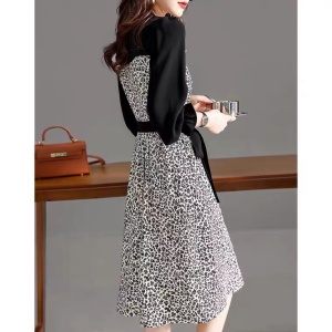 RM1499#新款春季宽松裙子长袖韩版拼接系带连衣裙