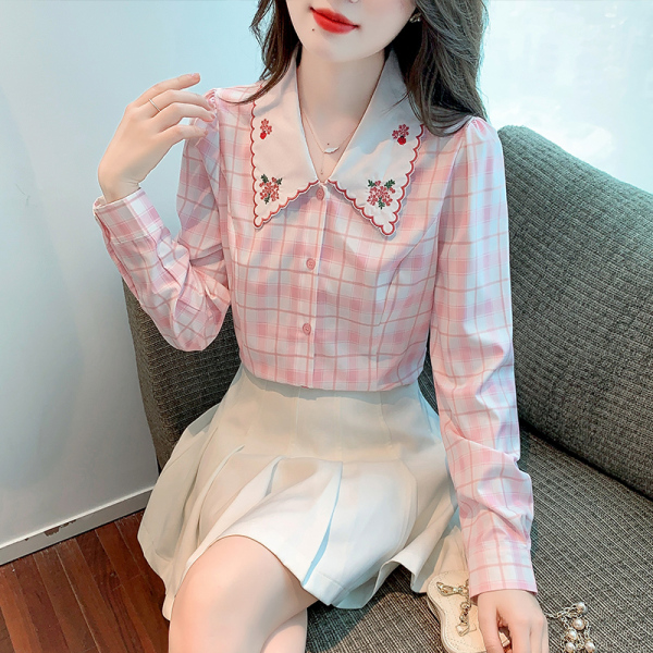 RM22692#新款花边翻领绣花长袖衬衫女娃娃领粉色格子显瘦衬衫