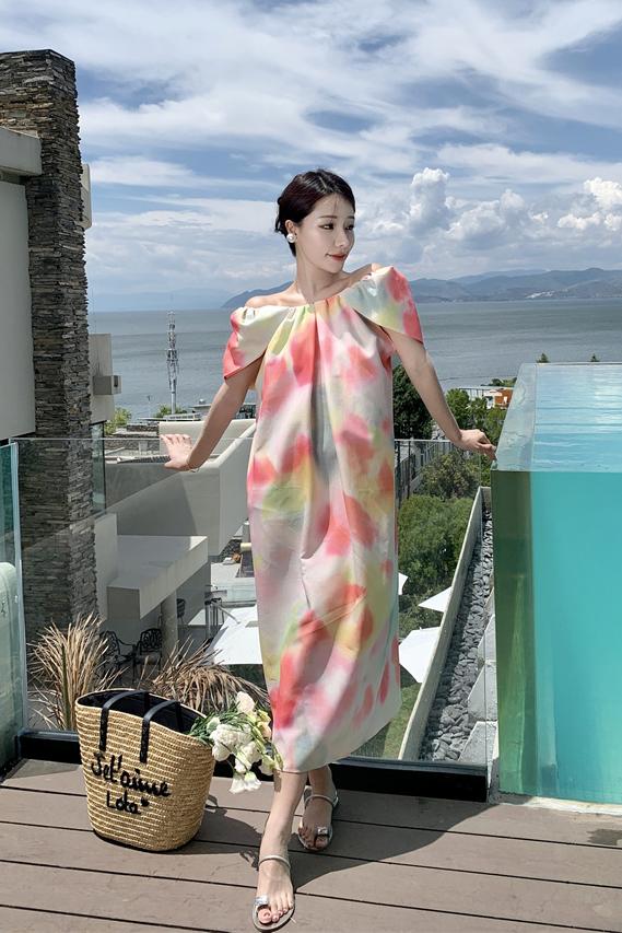 7833實拍韓版寬松花色暈染露背長裙夏季新款設計感飛飛袖連衣裙女