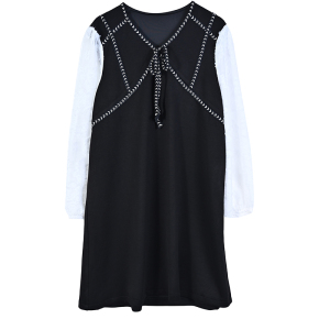 RM8914#高端洋气减龄春款连衣裙2023年新款女装欧货拼接V领小黑裙子