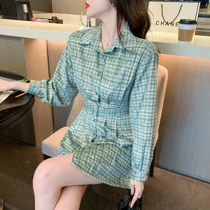 KM24041#秋季新款法式复古小众设计感超舒适格子衬衣连衣裙