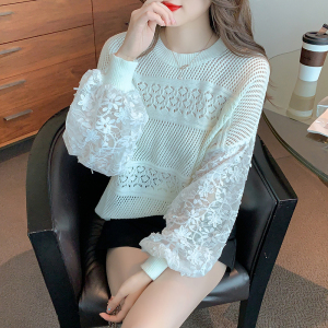RM24557#新款时尚复古重工蕾丝拼接荷叶边洋气蕾丝衫毛衣