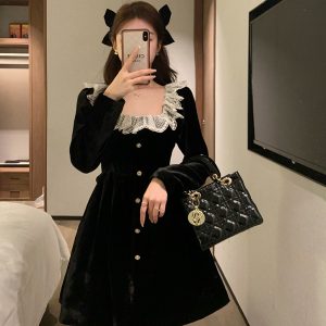 KM24325#金丝绒连衣裙2022秋季新款女甜酷风法式赫本黑色连衣裙小个子