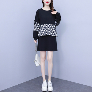 KM27353#新款韩版时尚宽松遮肚减龄卫衣拼接连衣裙