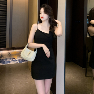 TR30602# 别致甜辣小吊带连衣裙子女新款夏季法式黑色纯欲风气质短裙