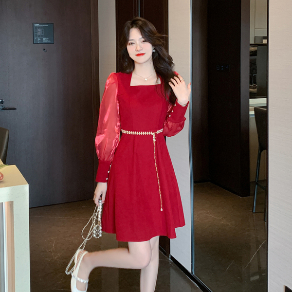 KM24602#新款女装方领时尚气质名媛显瘦收腰长袖网纱红色连衣裙子