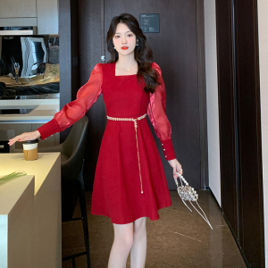 KM24602#新款女装方领时尚气质名媛显瘦收腰长袖网纱红色连衣裙子