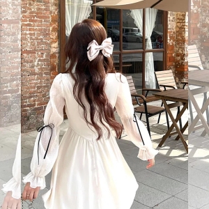 PS55085# 精致小香风法式方领连衣裙白色小个子长袖显瘦早 服装批发女装直播货源