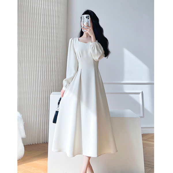 RM25320#白色连衣裙女2023年秋季新款方领法式复古显瘦领证小白裙