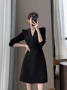 PS54869# 黑色连衣裙秋装新款西装领收腰显瘦气质女神范小黑裙 服装批发女装直播货源
