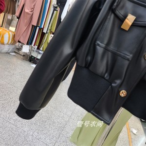 PS57775# 小个子时尚减龄时尚上衣女韩版秋季法式设计感Polo领单排扣温柔潮