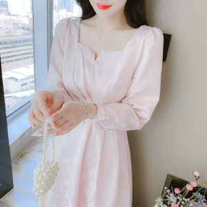 KM25637#新款法式气质甜美初恋少女别致设计感粉色仙女长袖连衣裙