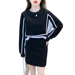 KM26935#撞色黑色卫衣假两件连衣裙2022秋冬设计感小众洋气减龄裙子潮