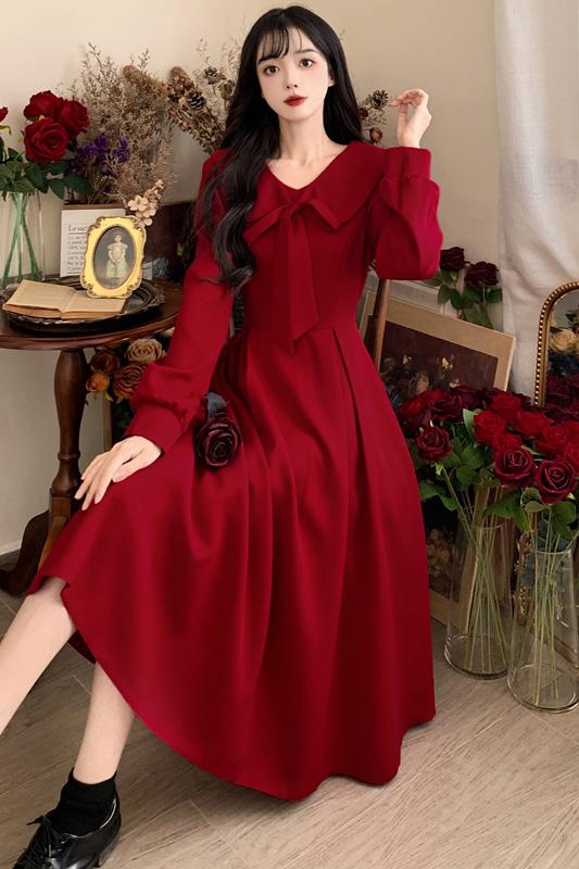 Plus size women's French age-reducing doll collar red dress women's spring and autumn Hepburn style toast dress long skirt