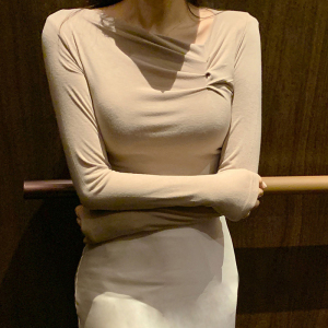 BF63#韩国东大门新品 收割心动V领压褶设计纯色百搭长袖T恤