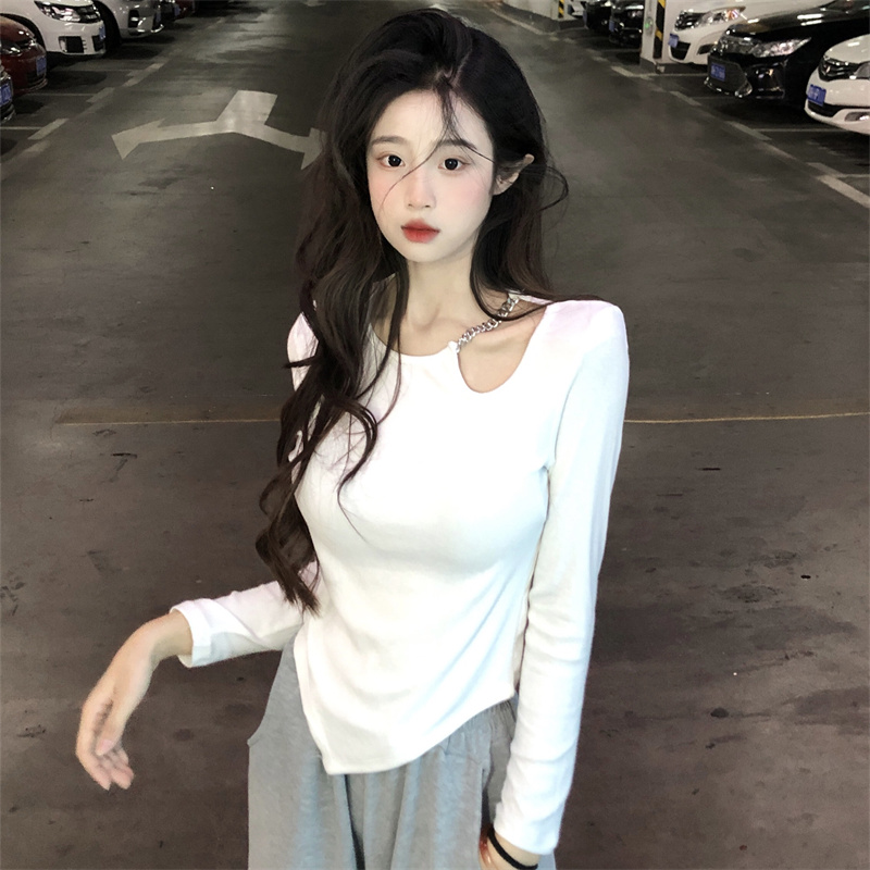 Actual shot ~ 2024 early spring new design niche off-shoulder long-sleeved T-shirt hot girl bottoming shirt top
