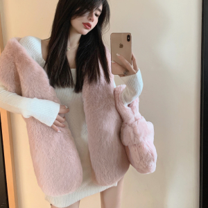 Real shot of 2022 new autumn and winter fox fur grass vest women's fashionable mid length thickened snow rabbit hair
