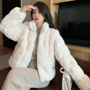 Real time French style famous lady Feng Shui Mink fur coat women's autumn and winter thickening temperament short rabbit