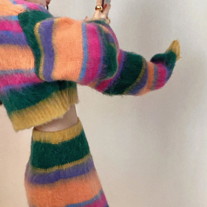 RM25395#名媛纯欲彩虹针织时尚套装女秋季长袖短款气质御姐风半身裙两件套