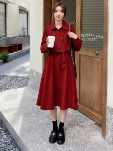 KM30803#法式赫本风气质名媛红色马甲连衣裙两件套秋冬日常回门订婚衬衫裙