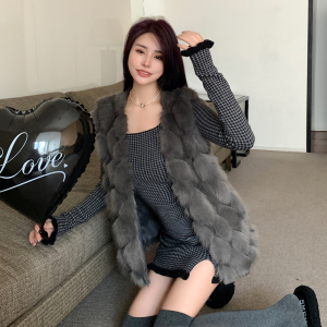 Real shot of 2022 winter new Korean style temperament fox fur grass young waistcoat women's medium long vest waistcoat